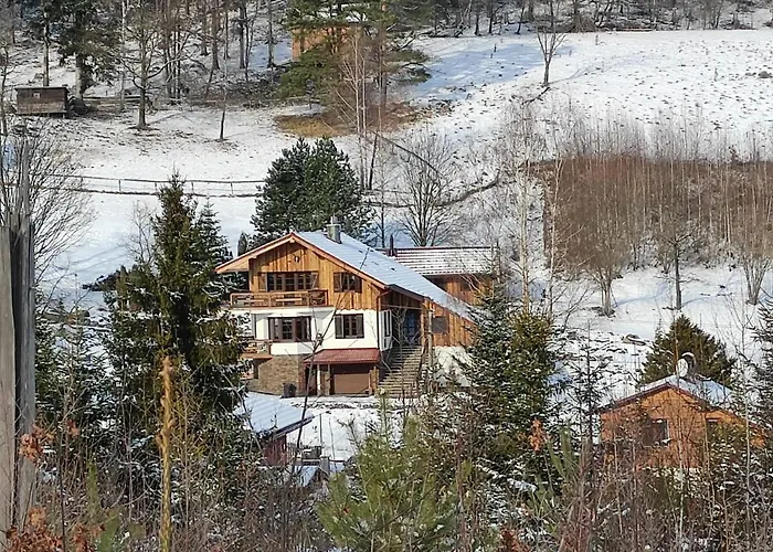 Kır Evi Kamenna Stran *